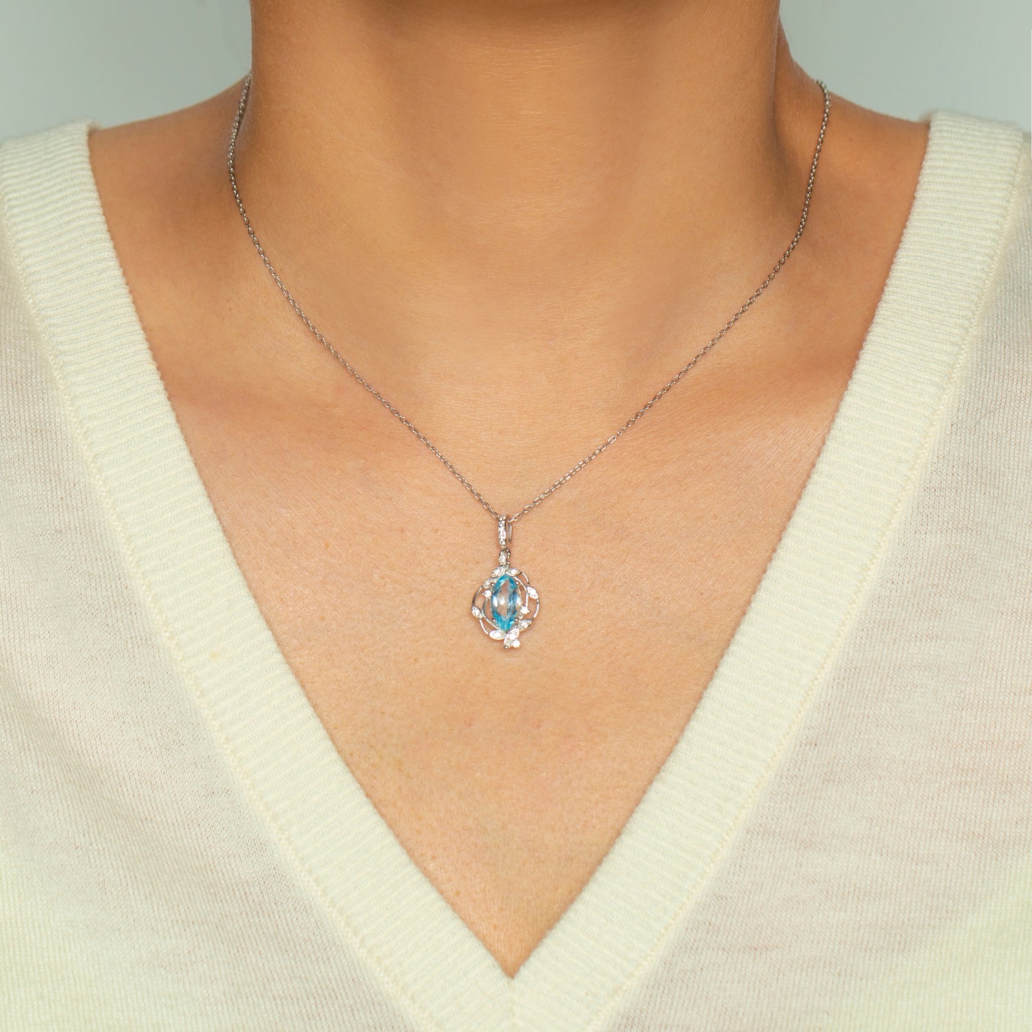 Marquise Cut Sku Blue Topaz Floral Pendant Silver Necklace