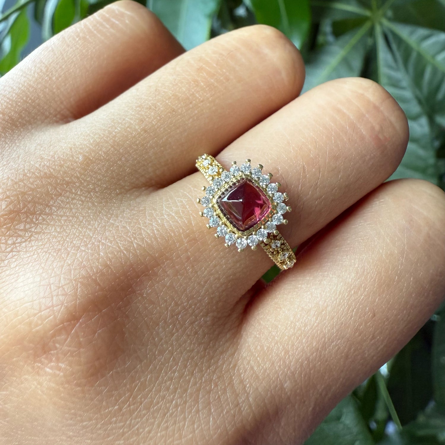 Natural Sugarloaf Cut Rhodolite Garnet Sterling Silver Ring