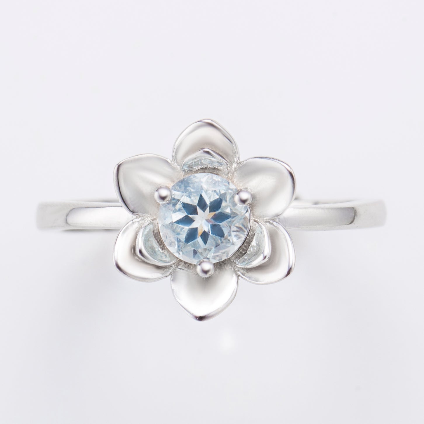 Natural Round Shape Aquamarine Lotus Ring