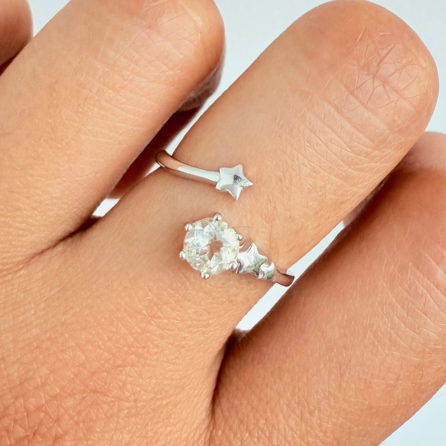 Natural Round Cut Lemon Quartz Star Ring