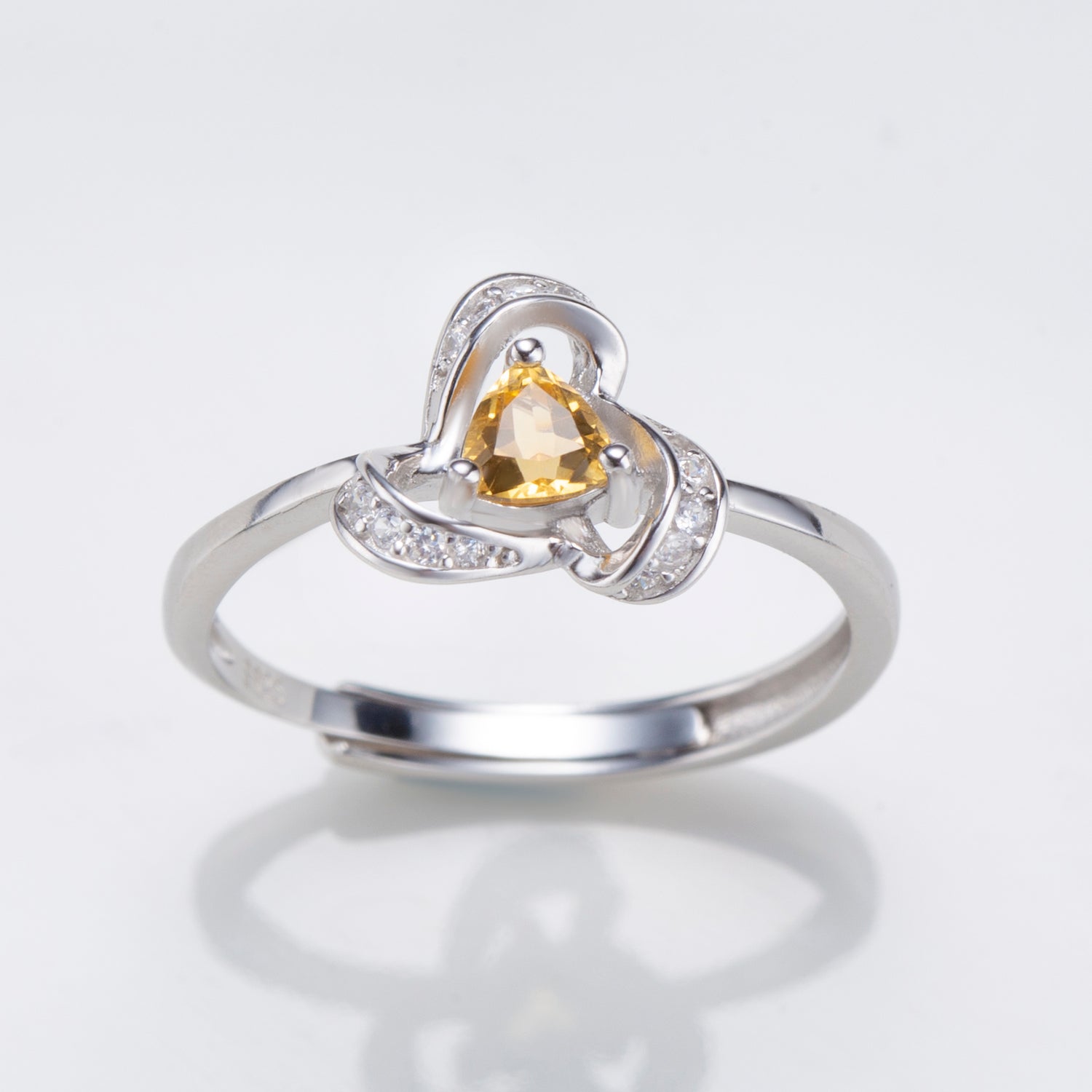 Natural Trilliant Cut Citrine Ring