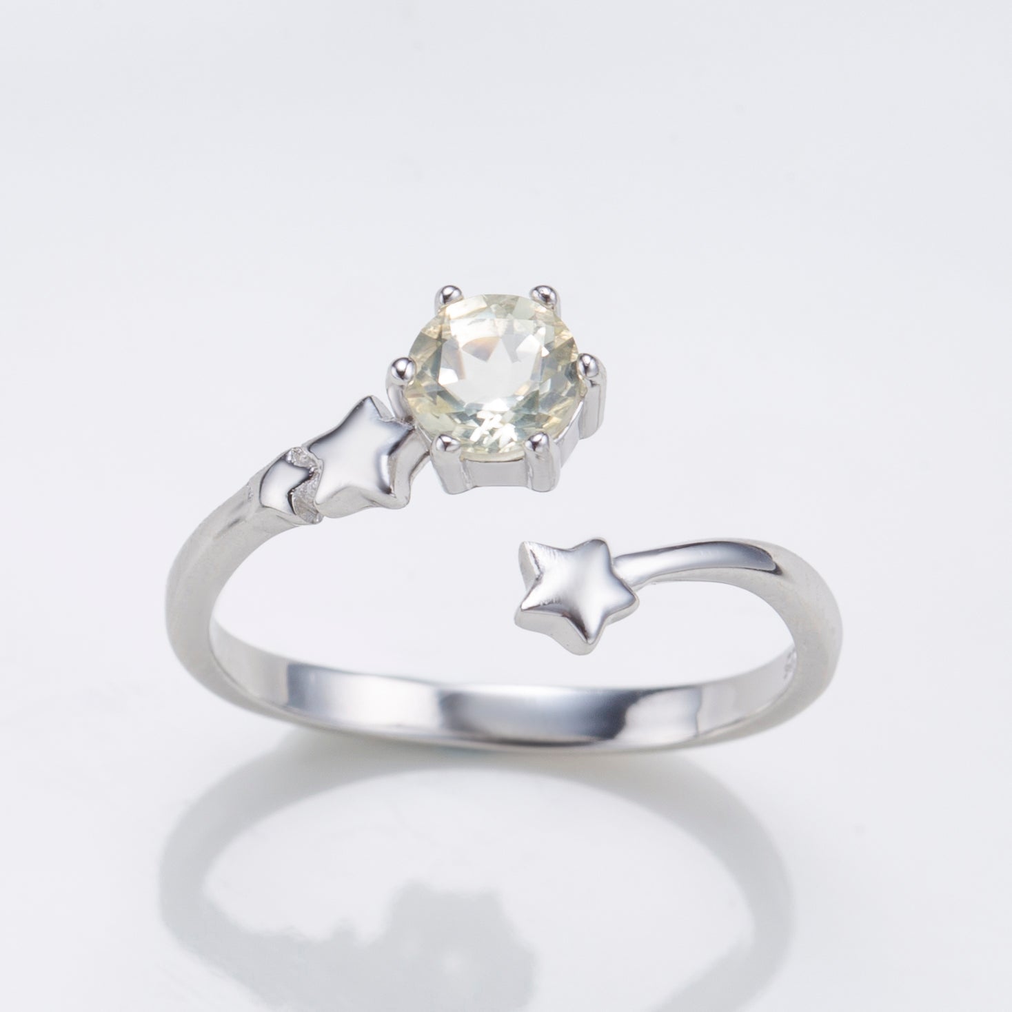 Natural Round Cut Lemon Quartz Star Ring