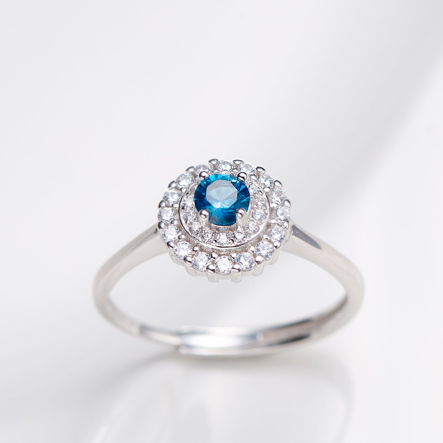 Natural Round Shape London Blue Topaz Halo Ring