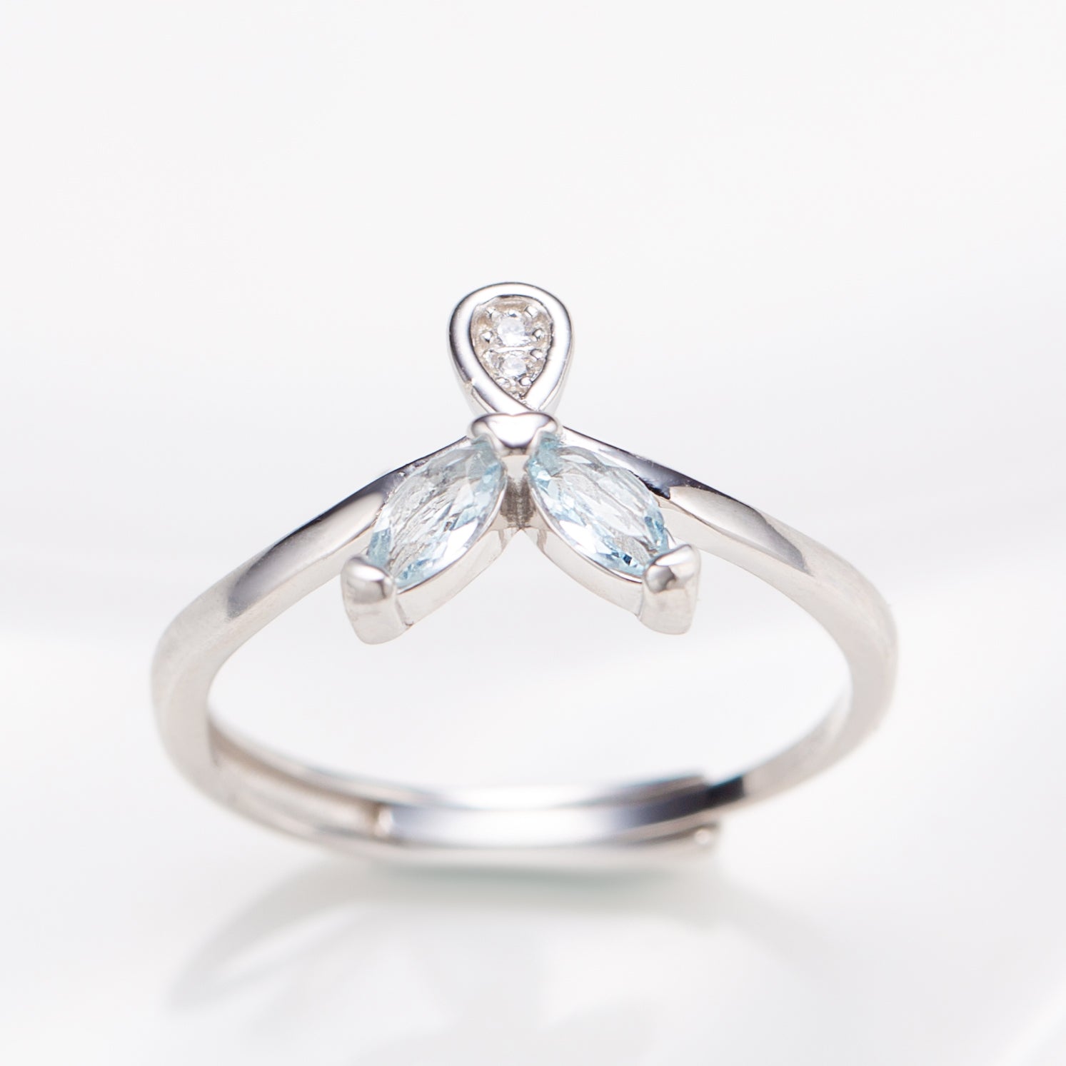 Natural Marquise Cut Aquamarine Ring