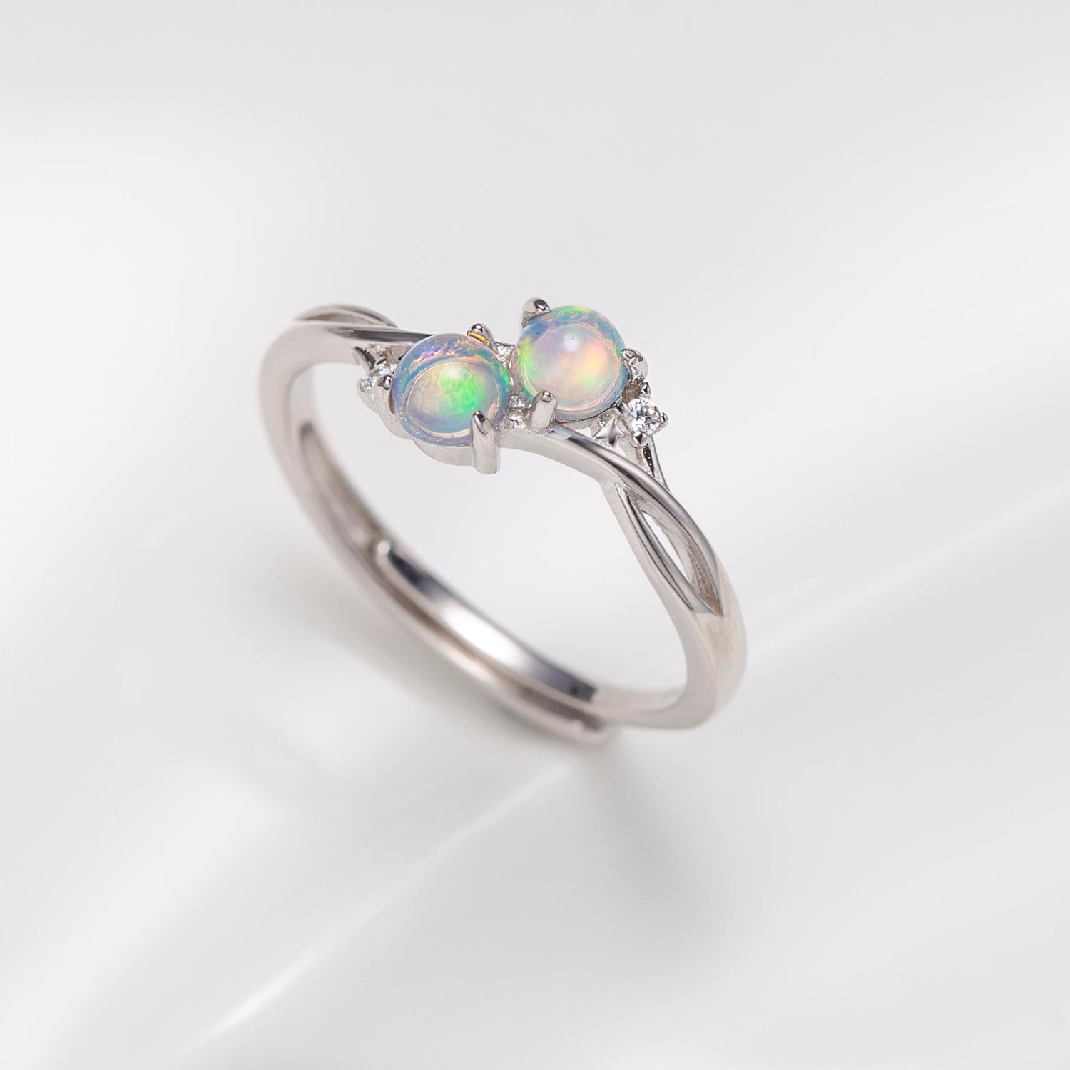 Natural Cabochon Round Shape Opal Ring
