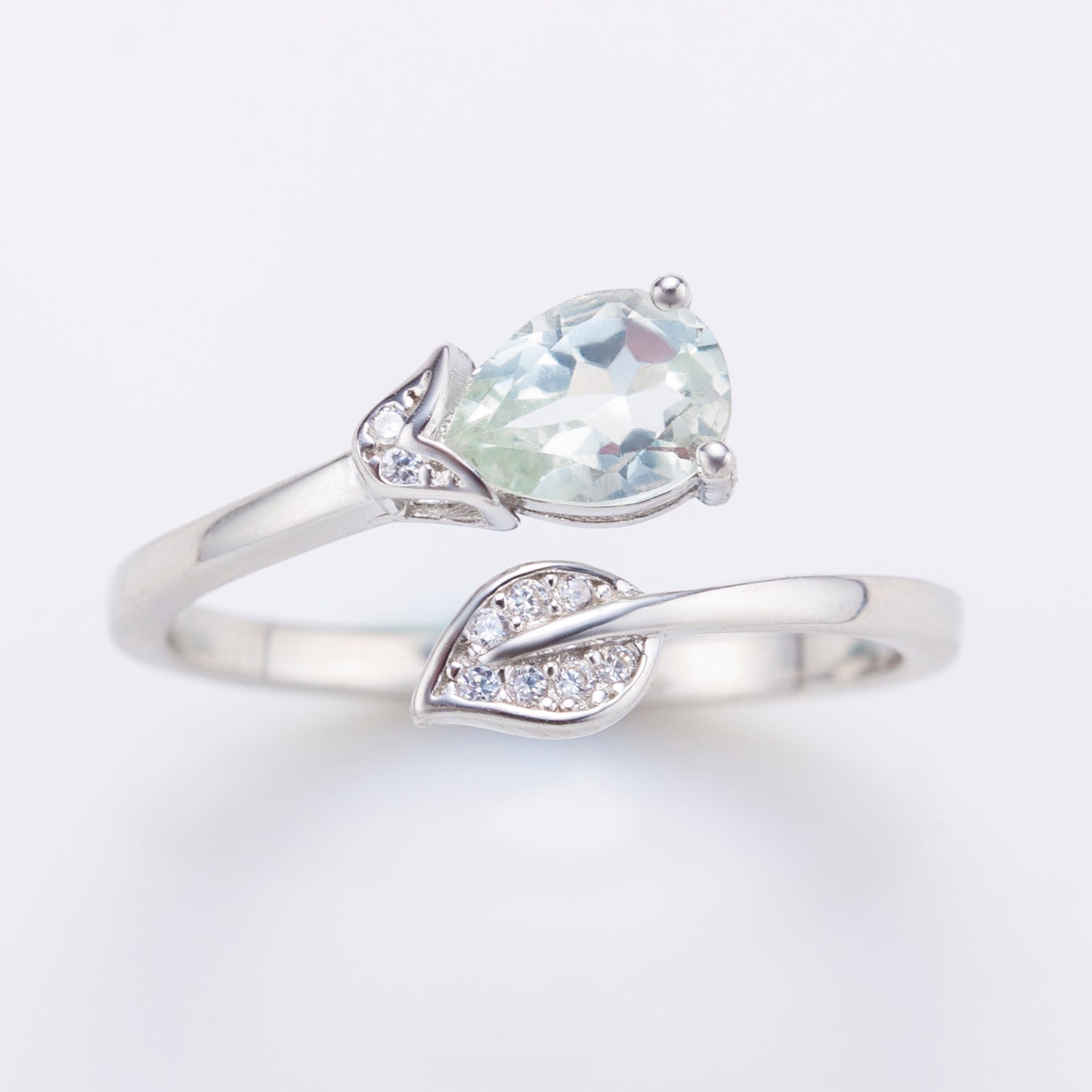Natural Pear Shape Green Quartz Wrap Ring