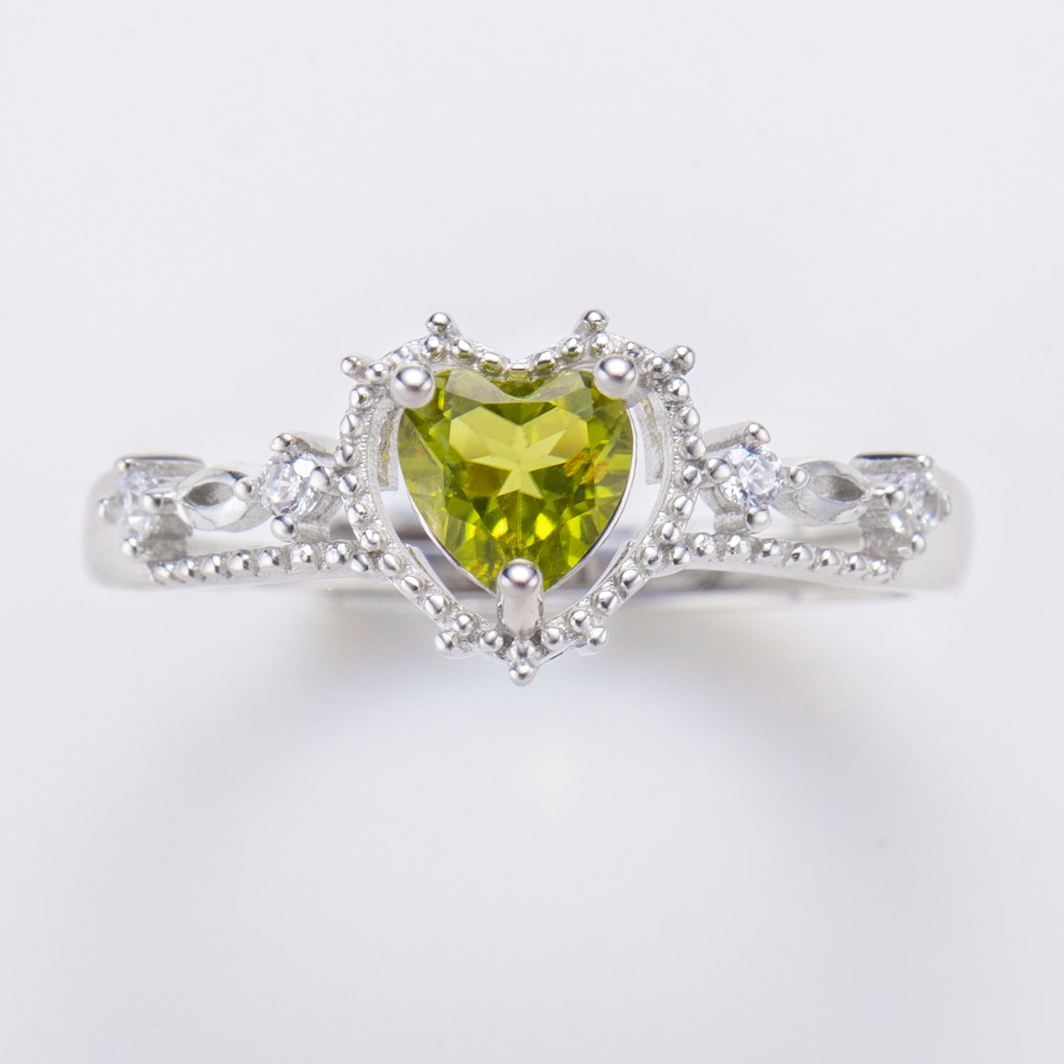 Natural Heart Shape Peridot Vintage Ring