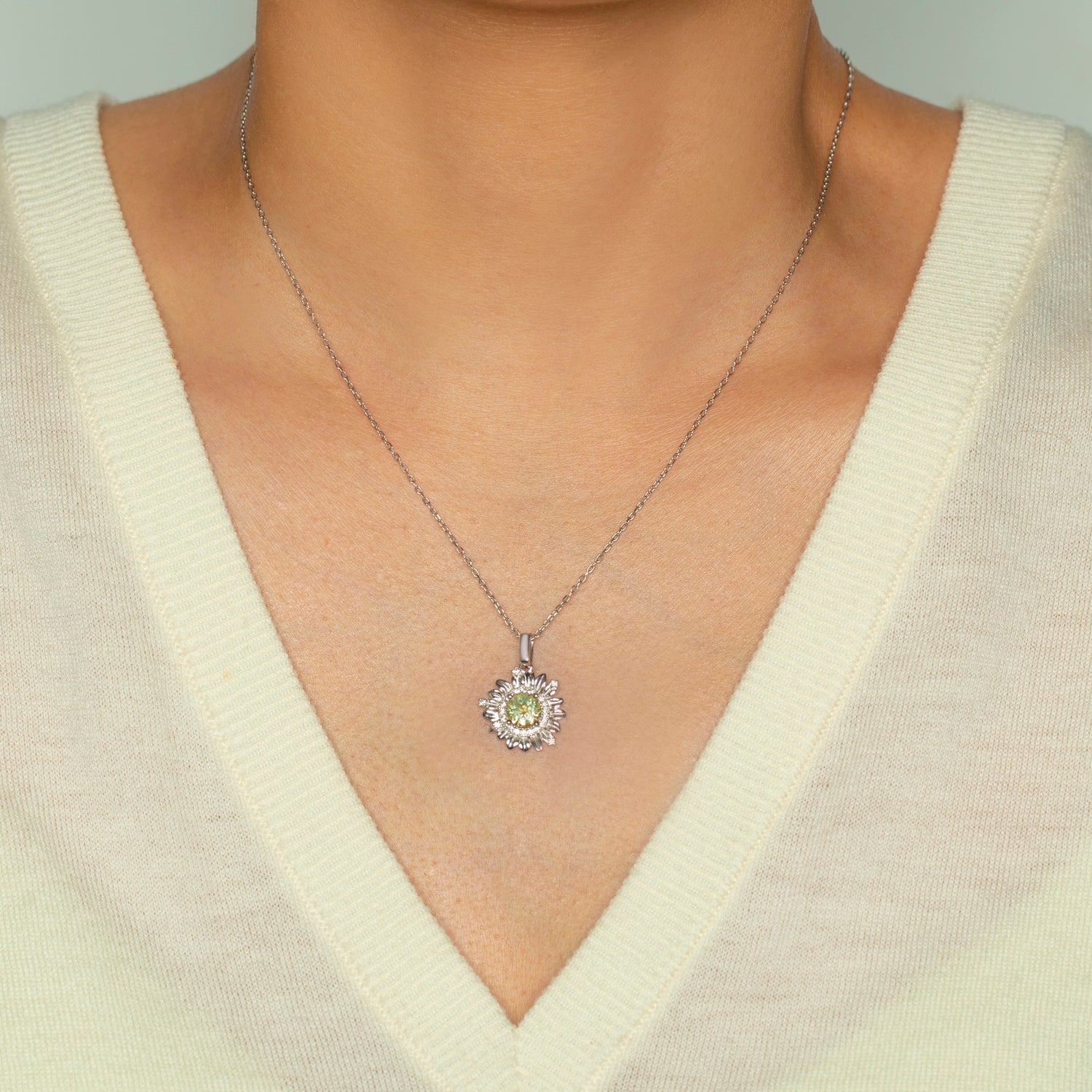 Lemon Quartz Sunflower Pendant Necklace in Sterling Silver