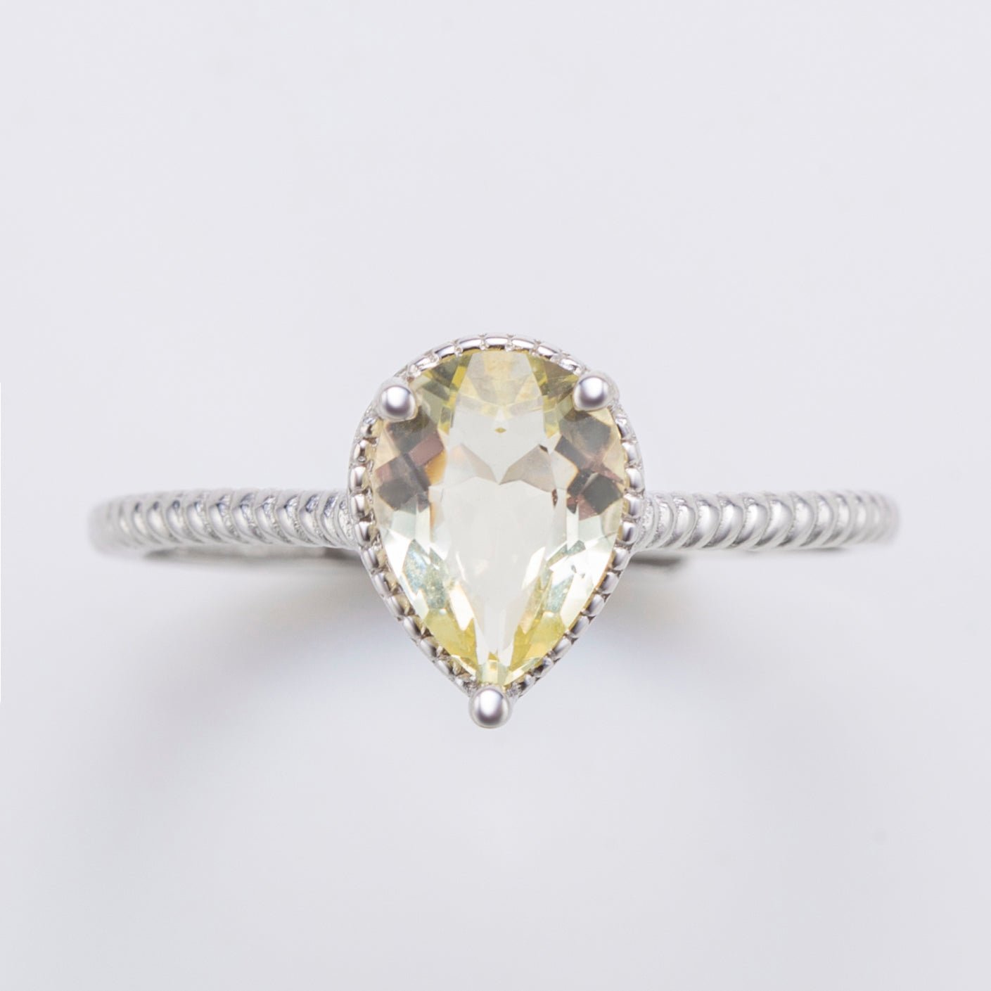 Natural Pear Shape Lemon Quartz Ring