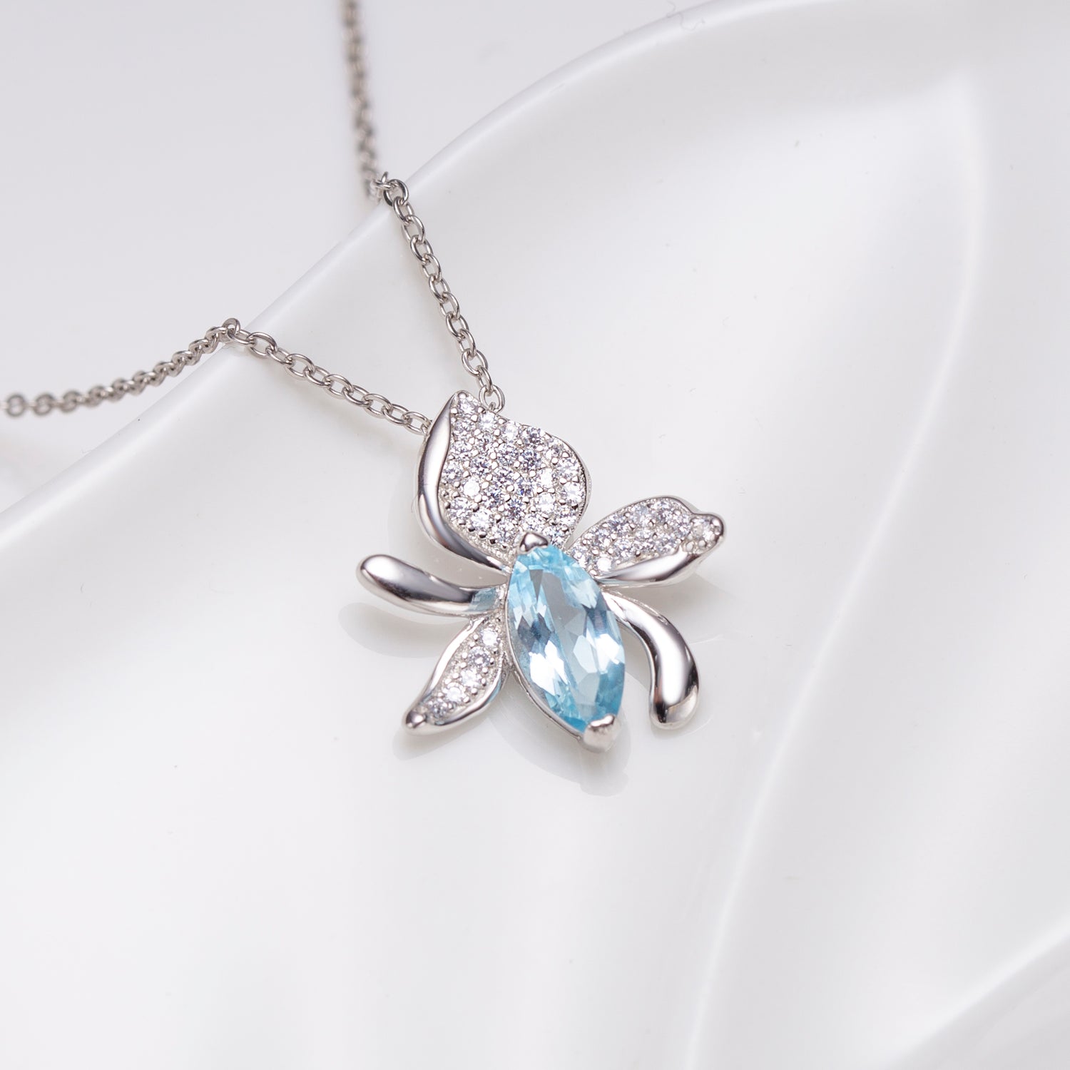 Sky Blue Topaz Sterling Silver Flower Pendant Necklace